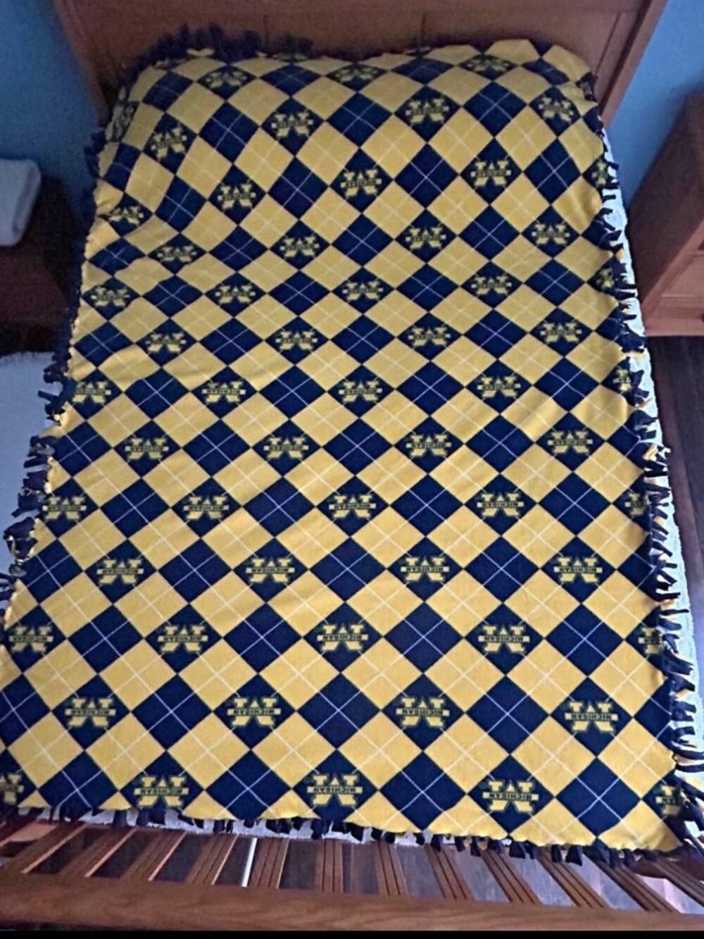 Michigan Wolverines Double Layered knotted throw 55x77